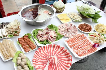 秋天到了，學(xué)學(xué)這5款火鍋湯底的做法吧！