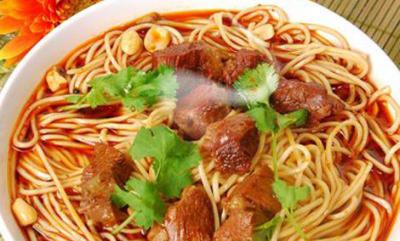 面食培訓(xùn)哪家專業(yè):打鹵面，香味四溢富有勁道的家常面食！