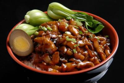 成都臺灣鹵肉飯技術(shù)培訓(xùn)學(xué)校哪里專業(yè)？正宗快餐技術(shù)培訓(xùn)