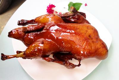 四川甜皮鴨鹵水技術(shù)培訓(xùn)哪里好？學(xué)員通過反復(fù)實(shí)際練習(xí)