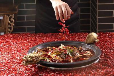 美蛙魚頭火鍋技術(shù)培訓(xùn)在哪里？美蛙魚頭火鍋培訓(xùn)學(xué)校