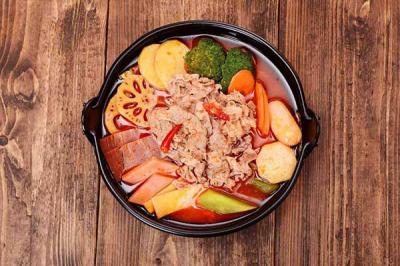 成都學(xué)正宗冒菜技術(shù)多少錢？冒菜技術(shù)培訓(xùn)學(xué)校