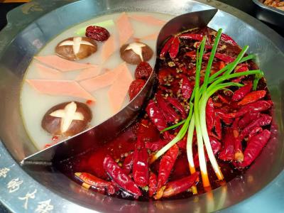 四川火鍋技術(shù)培訓(xùn)學(xué)校哪家好？飄味緣餐飲培訓(xùn)學(xué)校