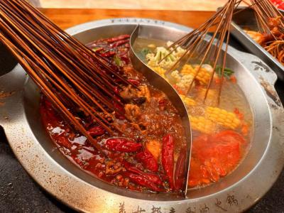 冷熱串串培訓在哪里學比較好？成都串串香培訓多少錢？