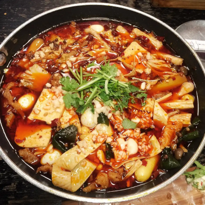 冒菜技術(shù)培訓(xùn)哪里好一點(diǎn)？成都冒菜培訓(xùn)選擇指南
