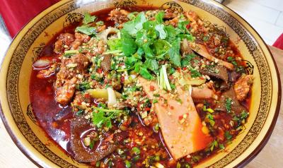 冒菜技術(shù)培訓(xùn)哪里好點(diǎn)？重慶冒菜制作技藝學(xué)習(xí)中心