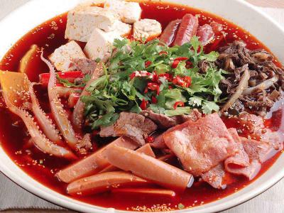 冒菜培訓(xùn)班一般多少錢？如何選擇正宗冒菜培訓(xùn)機(jī)構(gòu)