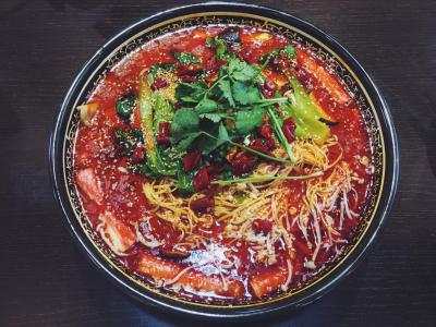 正宗冒菜培訓(xùn)班多少錢？正宗冒菜制作技藝培訓(xùn)班推薦