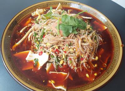 培訓(xùn)冒菜學(xué)校學(xué)費哪家合理？掌握市場行情做出明智選擇