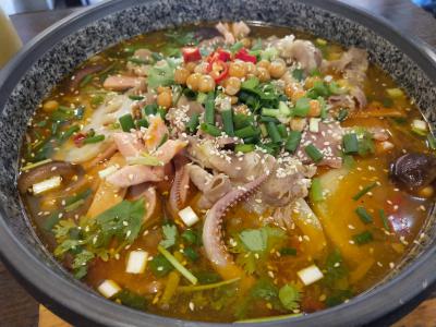 如何選擇冒菜培訓(xùn)機構(gòu)？飄味緣學(xué)冒菜技術(shù)培訓(xùn)