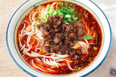  開面館學(xué)技術(shù)培訓(xùn)哪里好？飄味緣面食培訓(xùn)學(xué)校